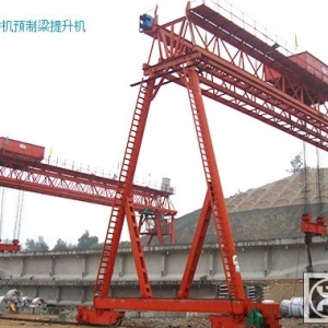 100+100���Tʽ���ؙC(j��)�ܘ�C(j��)�A(y��)���������C(j��)